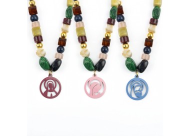 Virgen Madre. Collar Resina