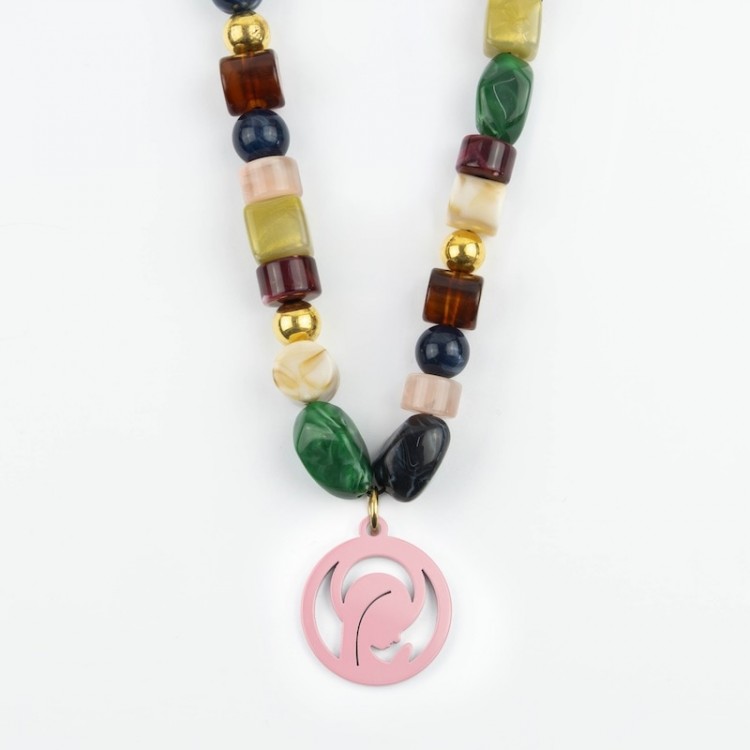 Virgen Niña. Collar Resina