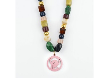 Virgen Niña. Collar Resina