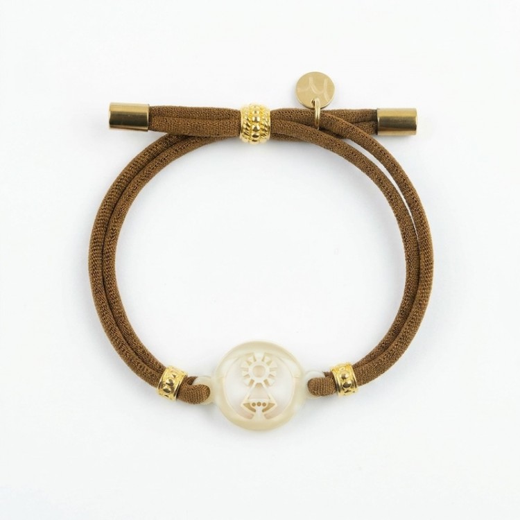 Virgen de Covadonga. Pulsera Elástica Nácar