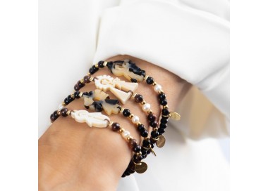 Virgen de Covadonga. Pulsera Piedra y Perla Carey