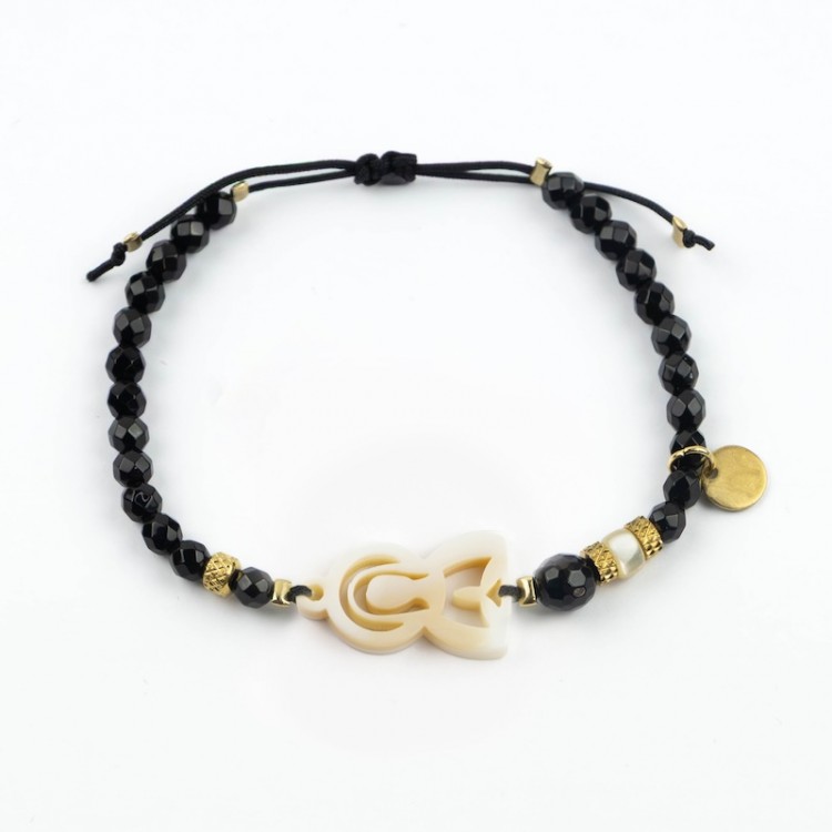 Virgen María. Pulsera Ónix Facetado Nácar