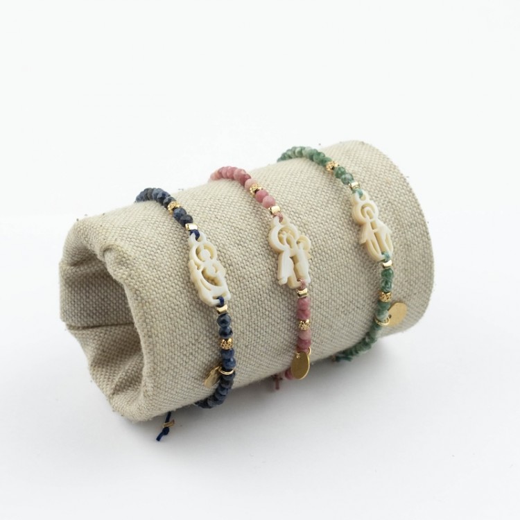 Virgen de los Desamparados. Pulsera Mini Piedras Facetadas