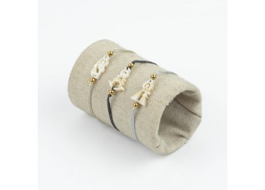 Virgen Niña. Pulsera Mini Hilo Metalizado