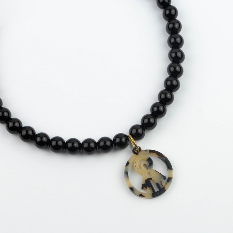 Virgen Milagrosa. Collar Corto Cristal Carey
